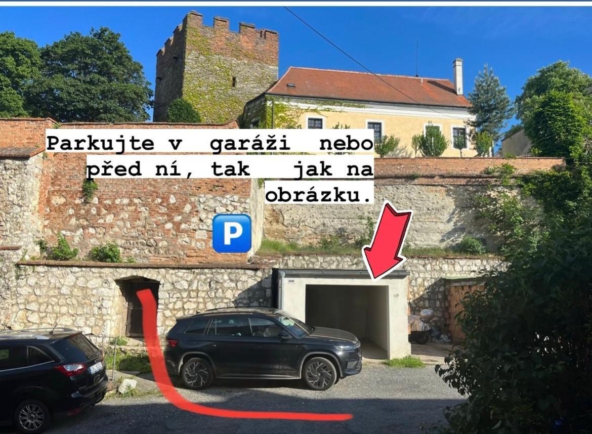 דירות Family Provence מיקולוב מראה חיצוני תמונה